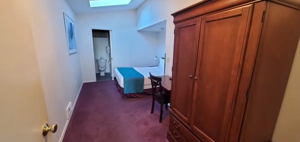 Two Bedroom Suite - Non-View Photo 9