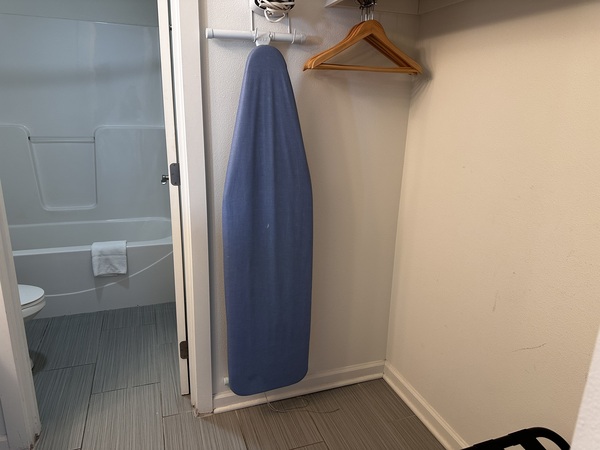 King Studio Oceanfront with Balcony Photo 8